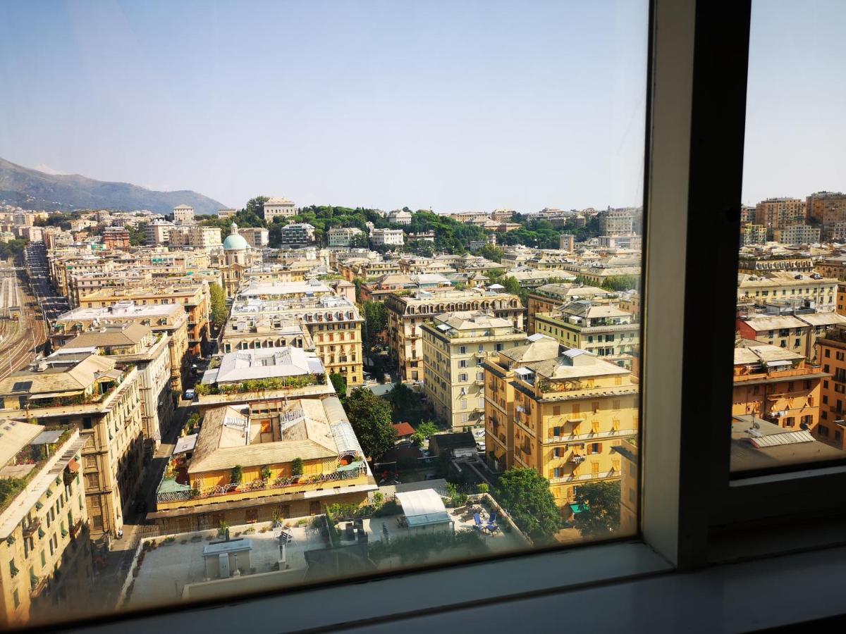 Suite Lambruschini Central With Top City View - Free Covered Parking Генуя Экстерьер фото