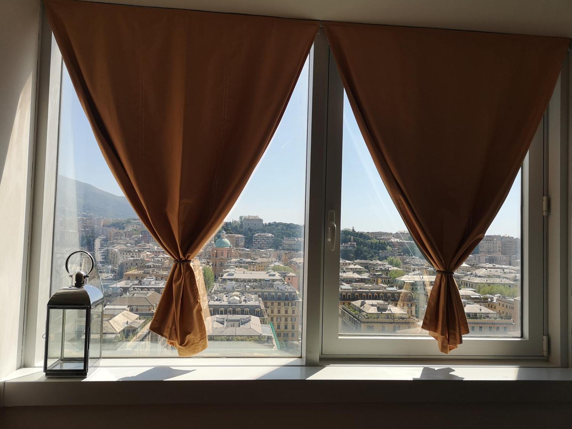 Suite Lambruschini Central With Top City View - Free Covered Parking Генуя Экстерьер фото